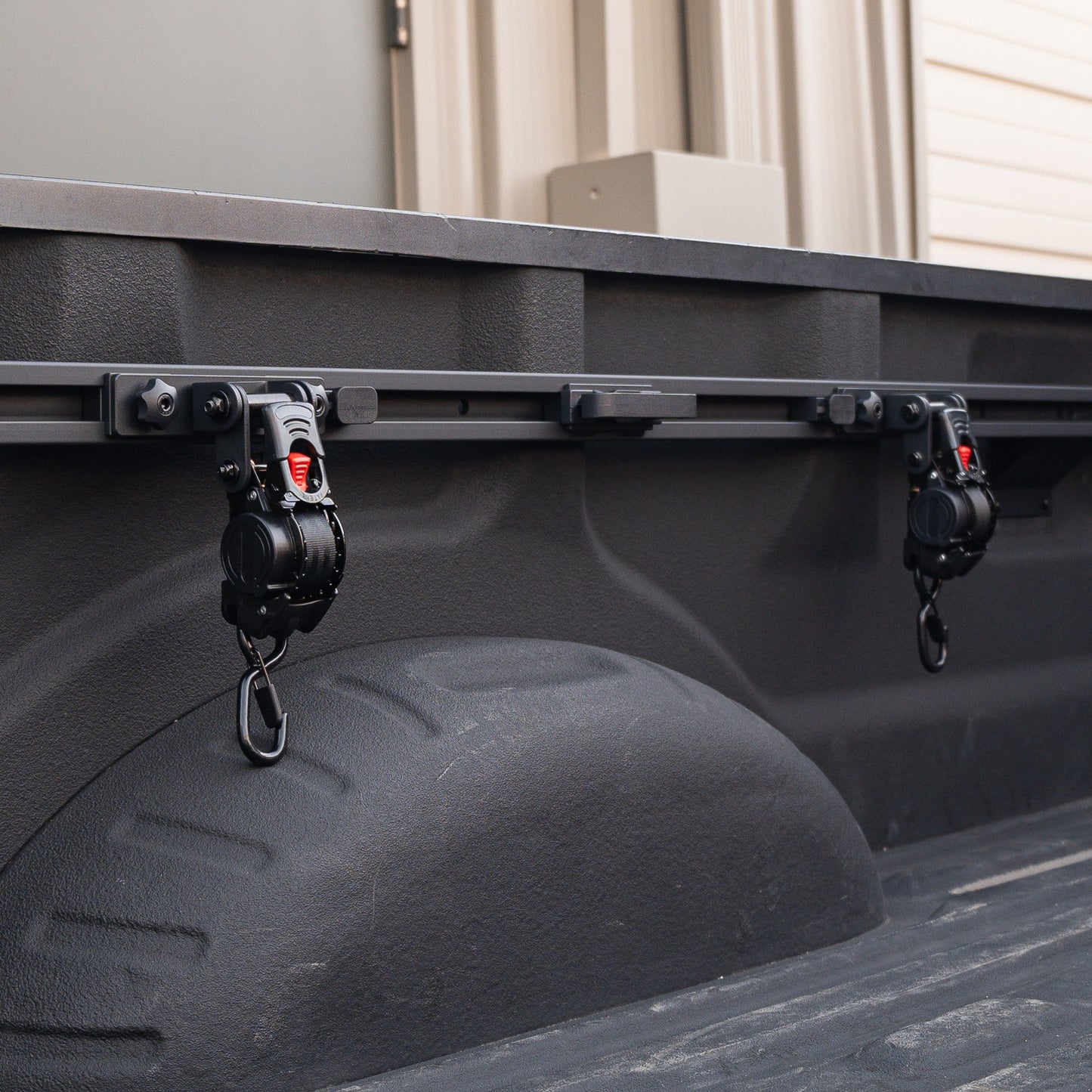 Integral Rails + Tie-down Cleats - Ford F150 & Raptor 2015+ (5.5' Bed Only)