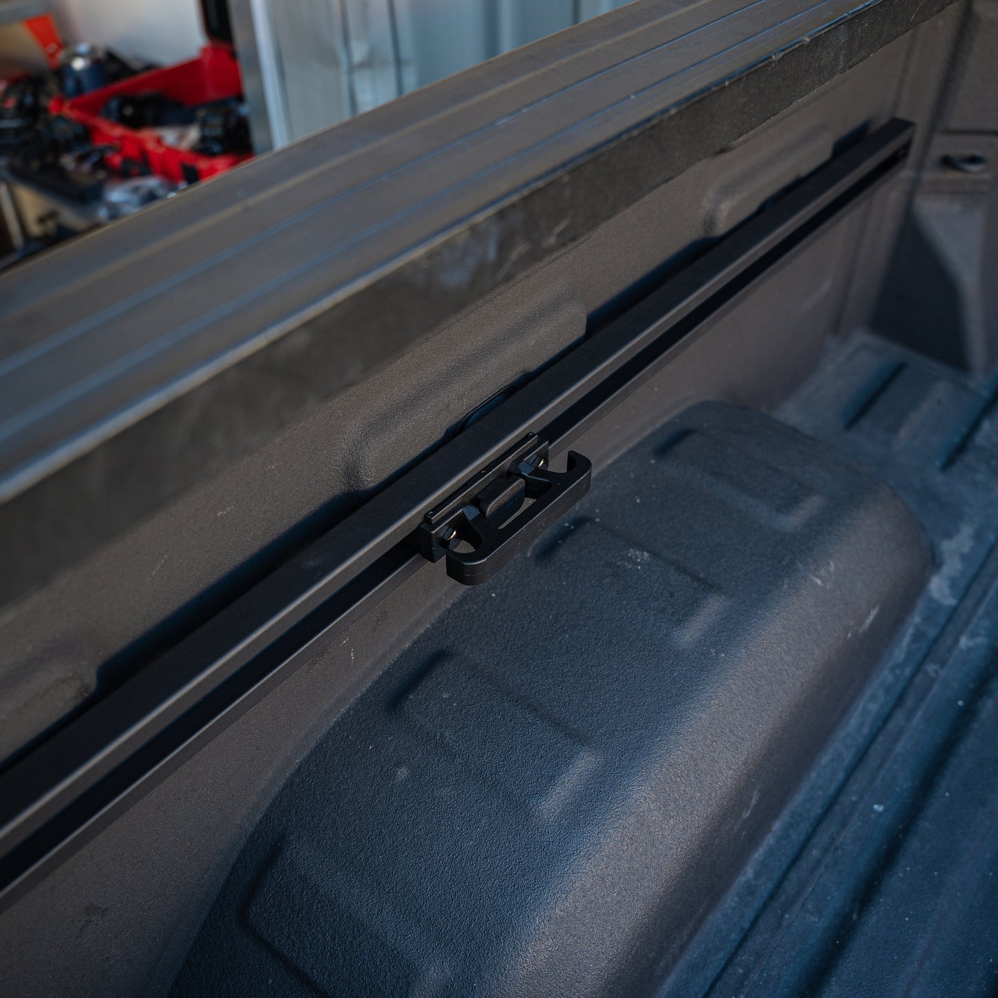 Integral Rails - Bedside Rail System - Chevrolet Silverado & GMC Sierra 2500/3500 (2020+ 6'9" Bed Only)