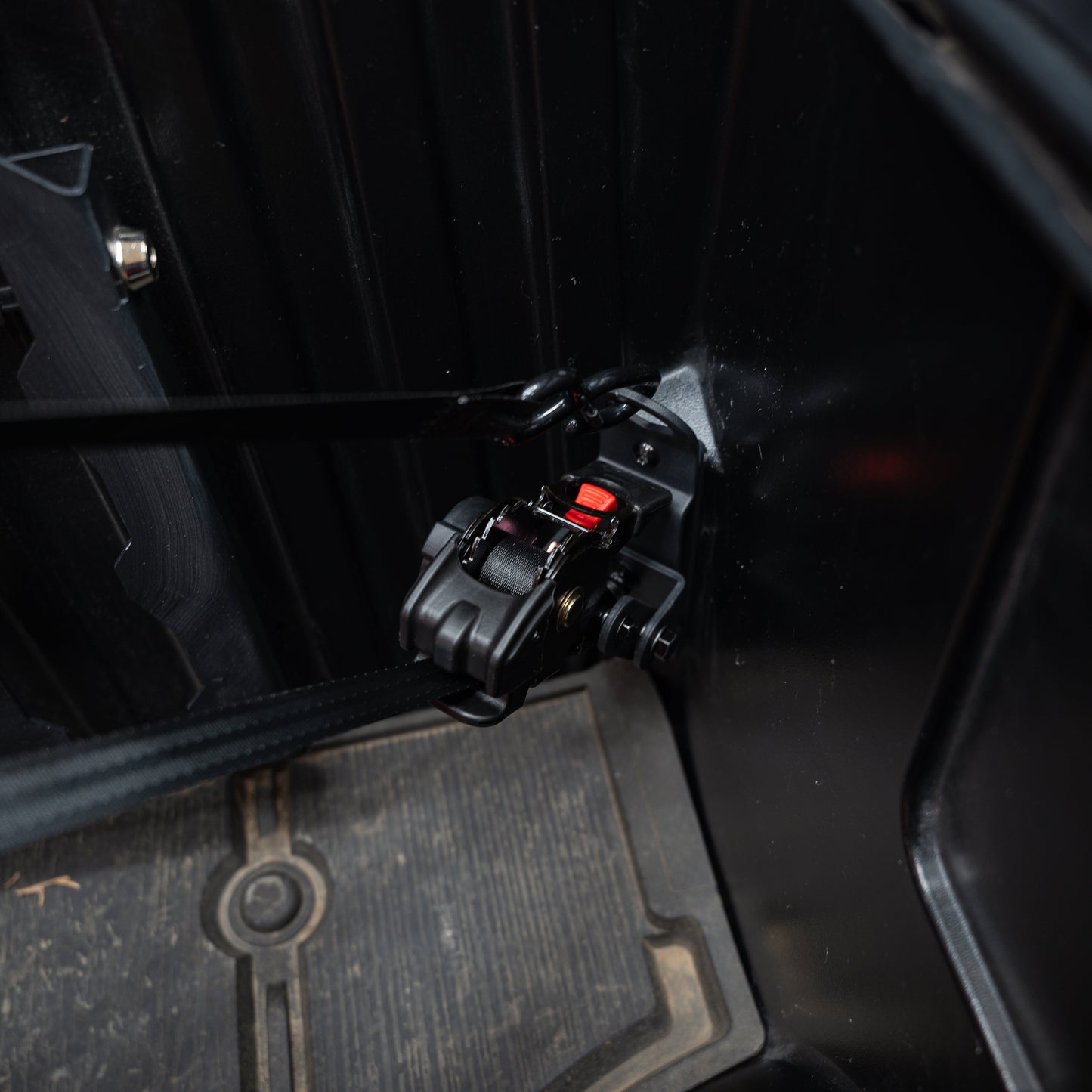 Swivel Strap™ Mounts - Toyota Tundra (2007+)